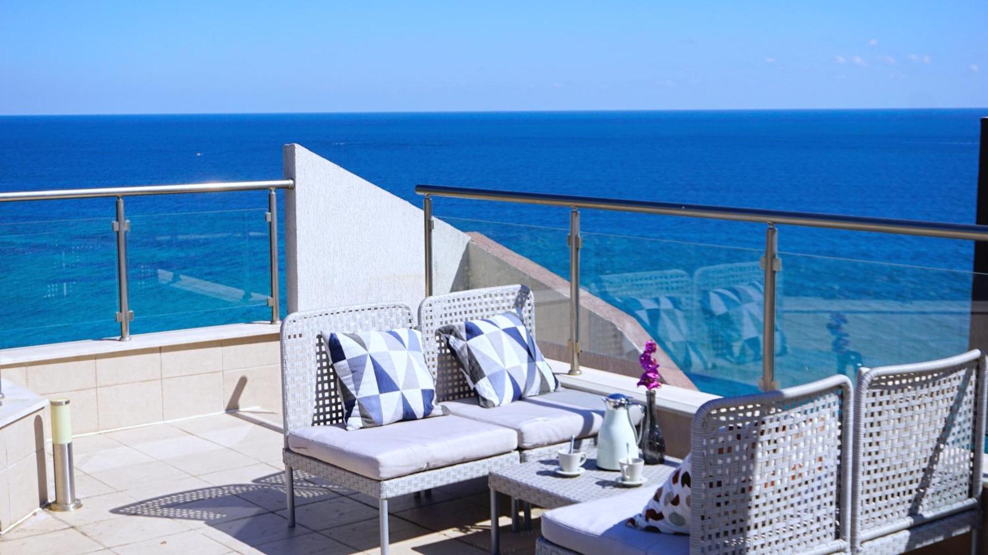 Апартаменти Бяла Клиф На Плажа - Apartments Byala Cliff First Line Exterior photo